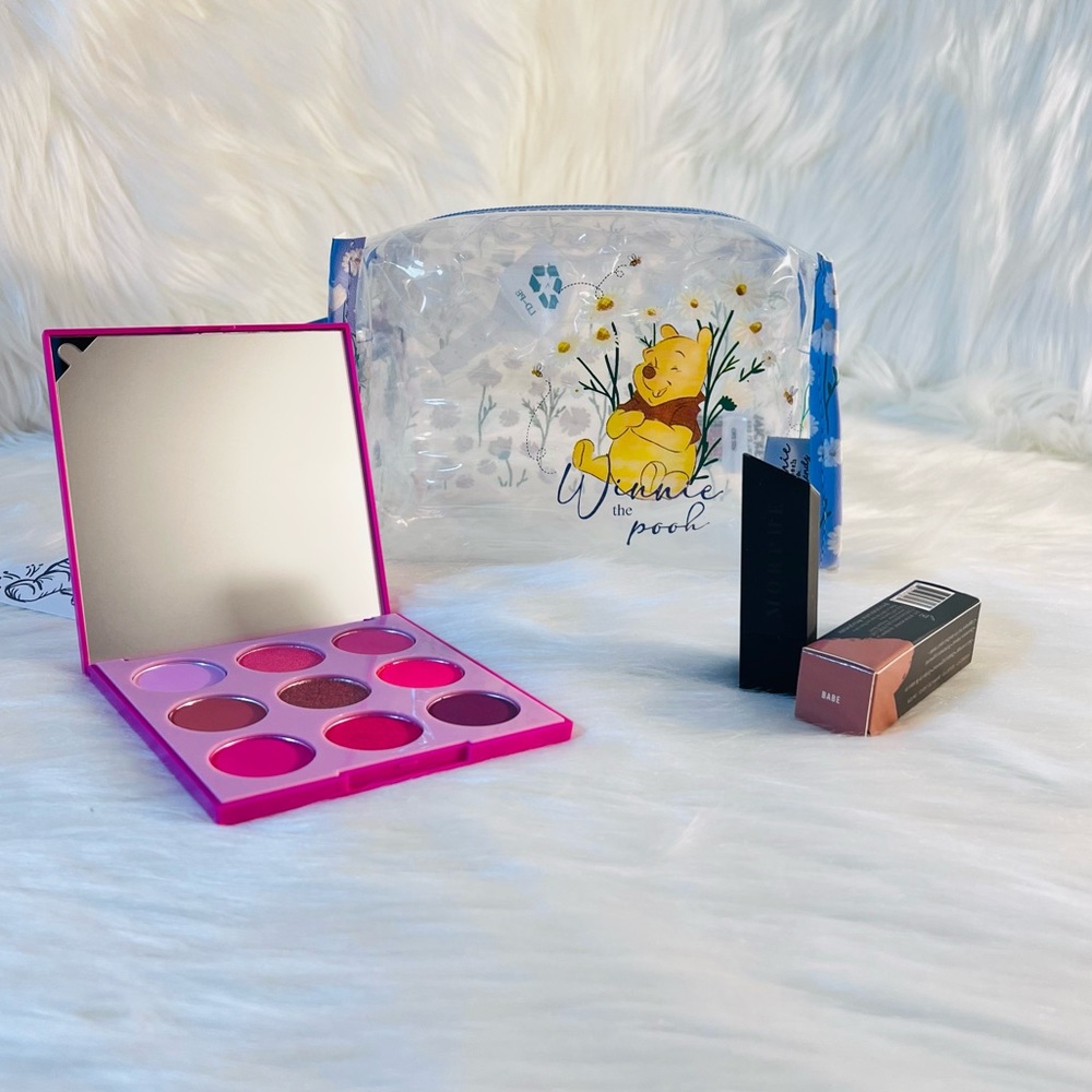 Winnie Pooh Makeup Bundle